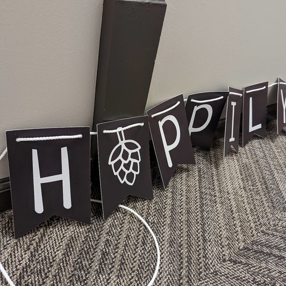 Hoppily Ever After Vinyl Hanging Sign - Picture 3 of 3